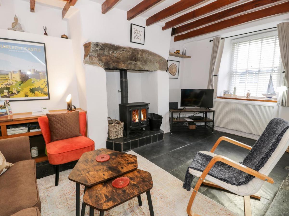 Tryfar House Villa Harlech Bagian luar foto